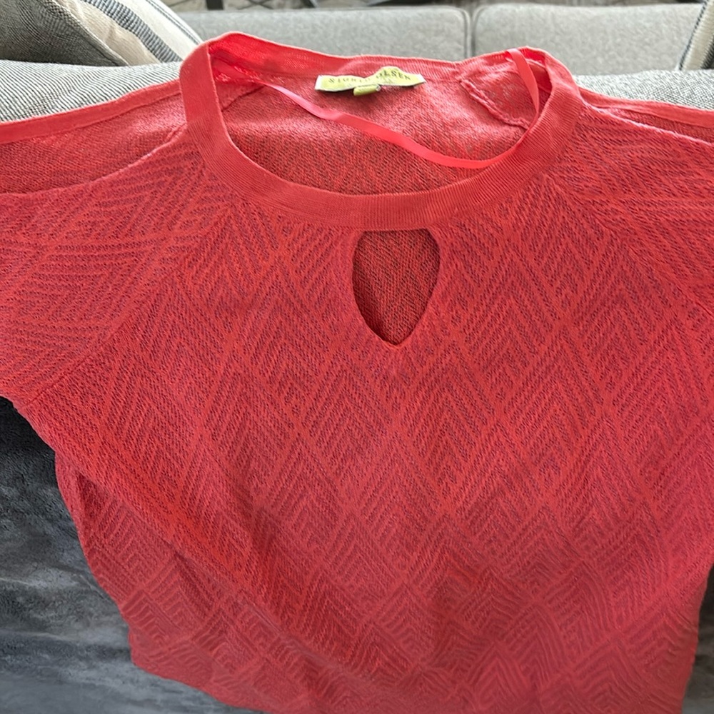 Women’s top